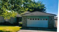 Foto principal - **NEW PRICE*** - Quiet Peaceful 3 bedroom ...