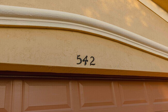 Foto del edificio - 542 Conservation Dr
