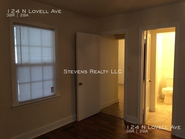 Foto del edificio - 124 N Lovell Ave