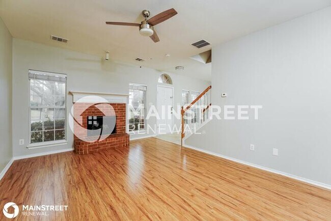 Building Photo - 2117 Bresee Dr, Carrollton, TX 75010