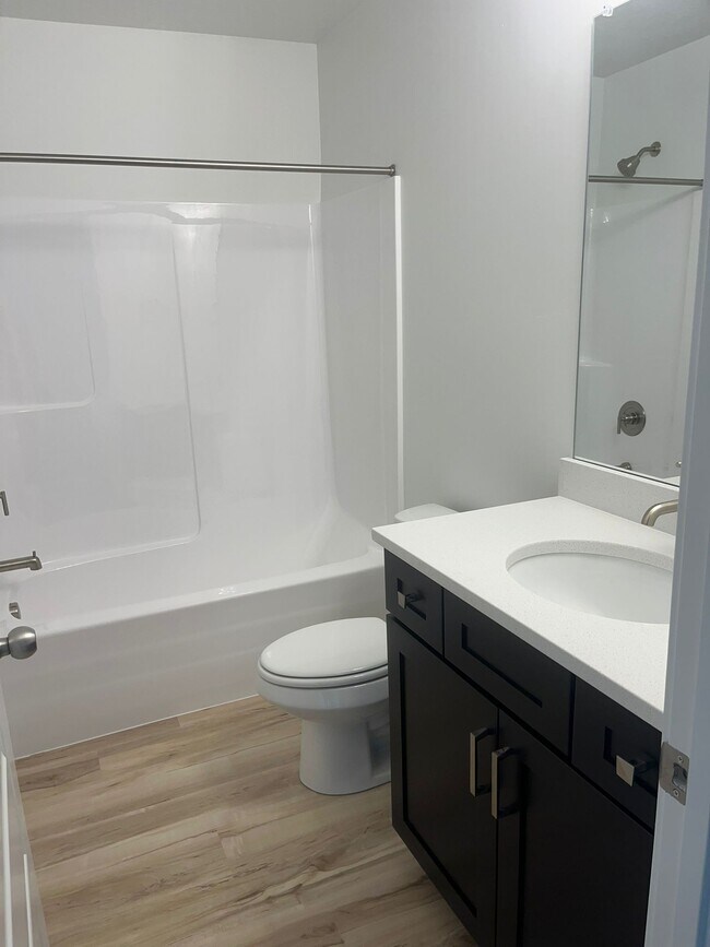 Foto del edificio - 2676 Blue Dawn Ln