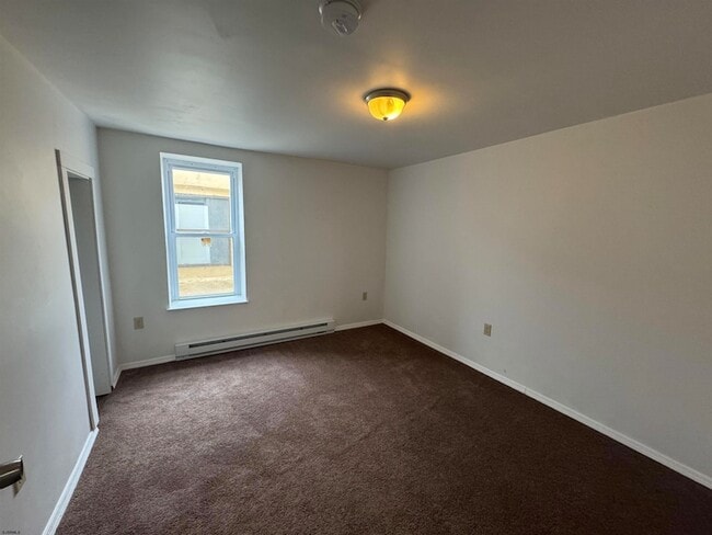 Foto del edificio - 2312 Arctic Ave