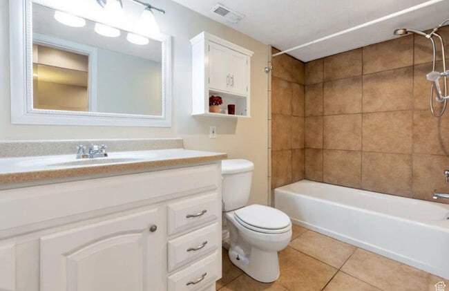 Foto del edificio - 6986 Jordan Cl Cir