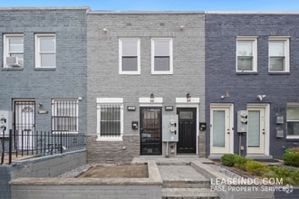 Building Photo - 1223 16th St NE