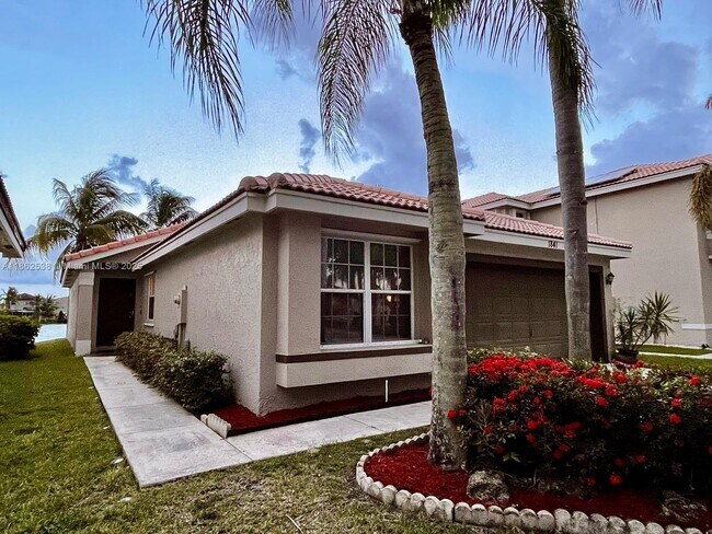 Foto del edificio - 1841 SW 176th Ave