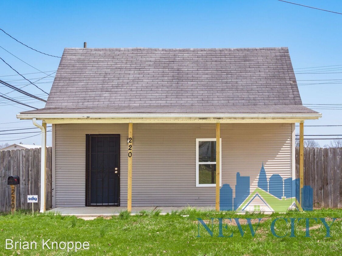 Primary Photo - 2 br, 1 bath House - 220 Columbian Ave.