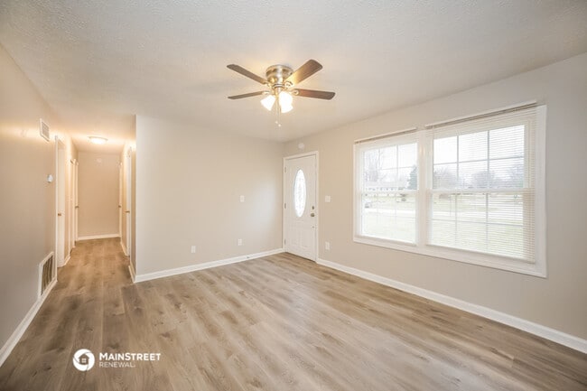 Building Photo - 51 Sunset Manor
