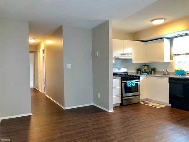 Building Photo - 2 br, 2 bath  - 11917 Tarragon Rd Apt L