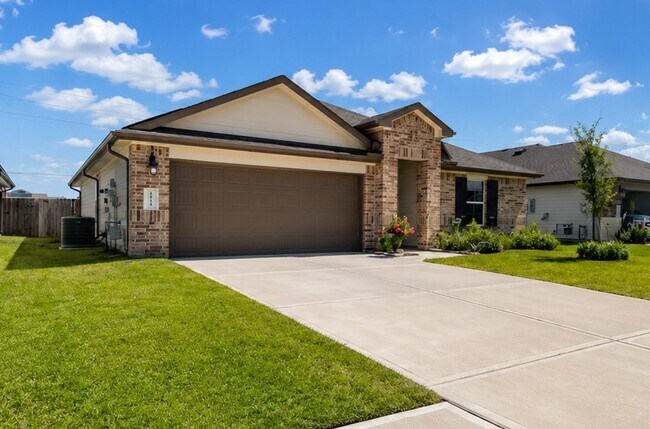 Building Photo - 1115 Cattle Chute Ct