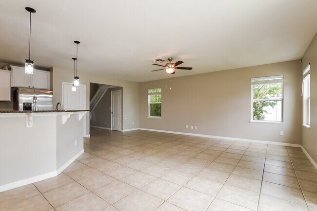 Foto del edificio - 123 Prairie Falcon Dr
