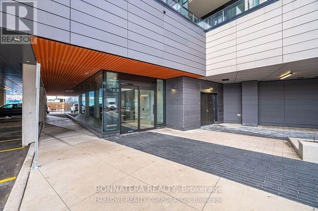 Building Photo - 3006 William Cutmore Blvd