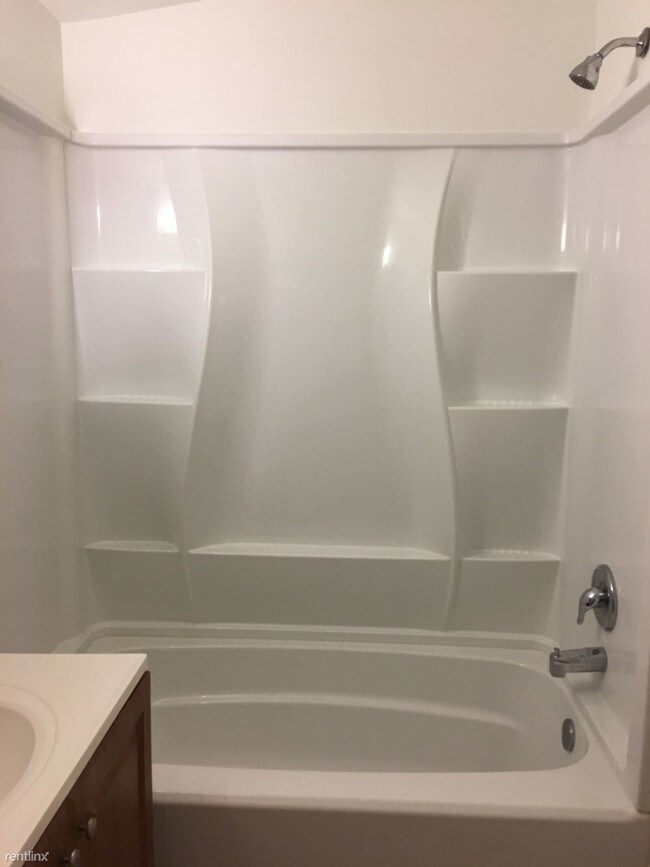 Foto del edificio - 73 Monmouth St