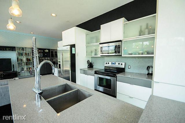 Foto del edificio - 2 br, 2 bath Condo - 207 Pierce St