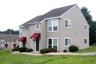 Building Photo - 1542 Devon Ln