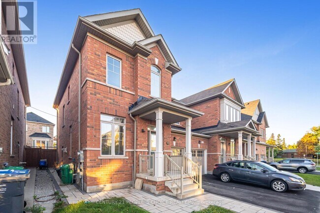 Building Photo - 8 Fitzgibson St