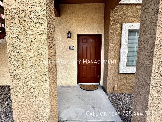 Building Photo - COMPLETELY REMODELED 2 BEDROOM 2 BATH COND...
