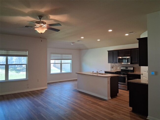 Building Photo - 11105 Dawes Pl