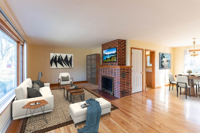 Foto del edificio - 220 Ellen Ave