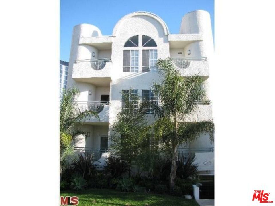 Foto principal - 11822 Goshen Ave
