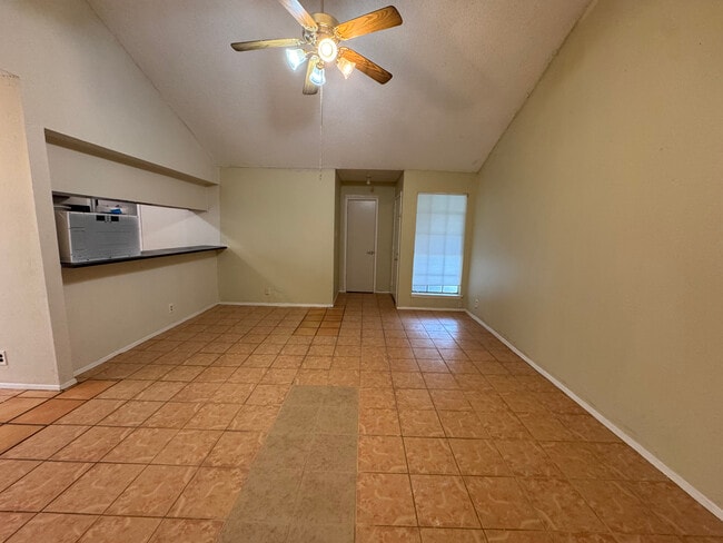Building Photo - 10707 Lanshire Dr