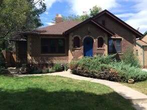 Building Photo - 441 Albion St