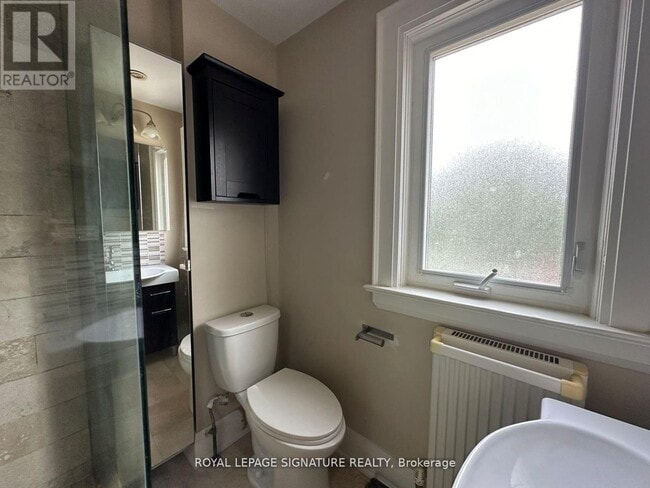 Building Photo - 241 Deloraine Ave