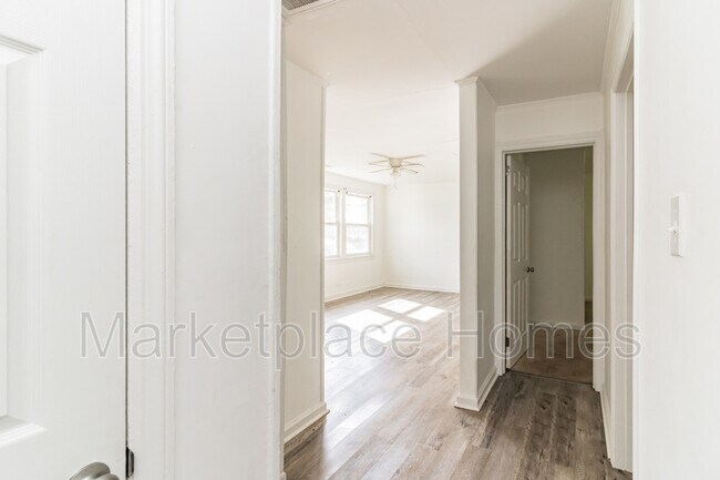 Foto del edificio - 2247 Onslow Dr