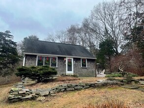 Building Photo - 12 Little Gull Ln