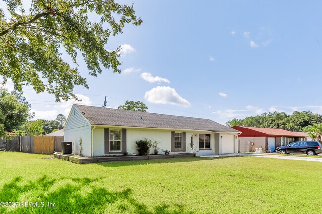 Foto del edificio - 1693 Susan Dr