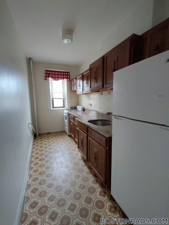 Building Photo - 17-19 Washington St.