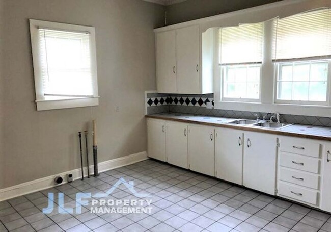 Foto del edificio - Cute 1 Bed/1 Bath Home in Rockwell!