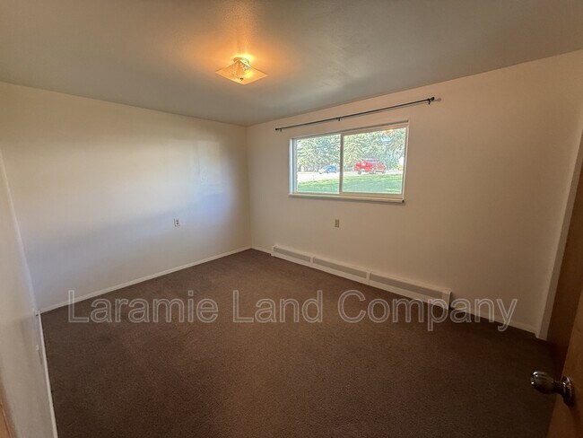Building Photo - 1158 N 17th St