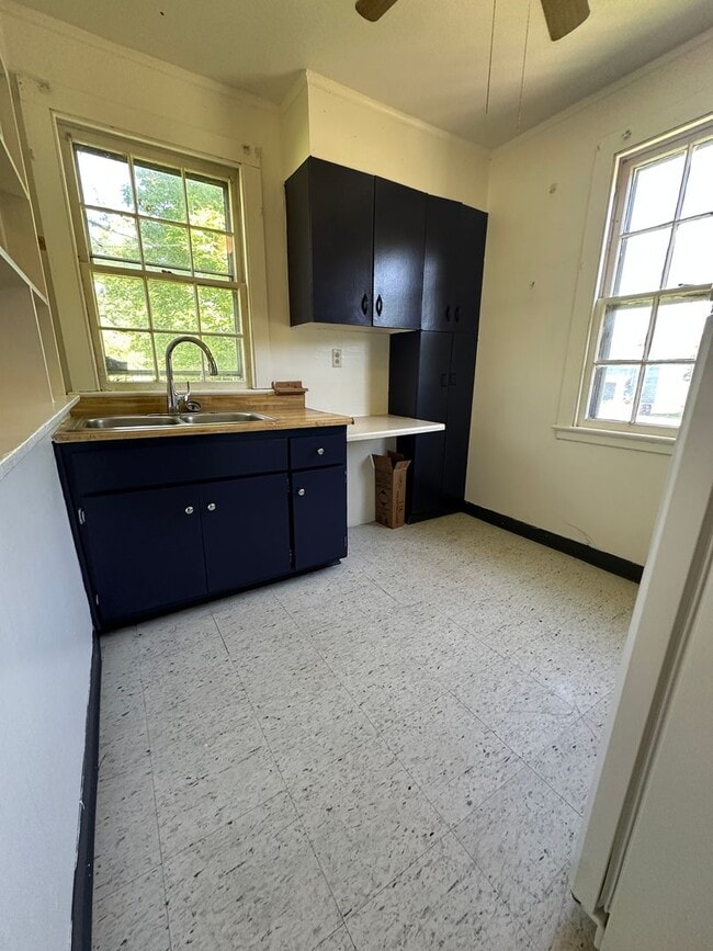 Building Photo - 15 Riley Manor Cir