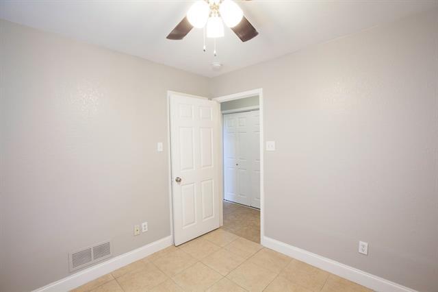 Building Photo - 10686 Rosebud Ct