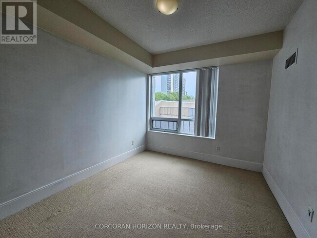 Building Photo - 181 Wynford Dr