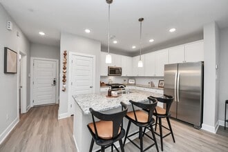 Building Photo - 5300 Berkeley Knl Cir