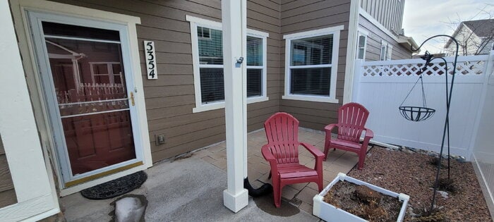 "Charming 3-Bedroom Townhouse Retreat in Colorado Springs – Spacious 1704 Sq Ft with 2.5 Bathrooms!" - "Charming 3-Bedroom Townhouse Retreat in Colorado Springs – Spacious 1704 Sq Ft with 2.5 Bathrooms!"