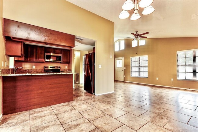 Foto del edificio - 7737 Turnbridge Dr