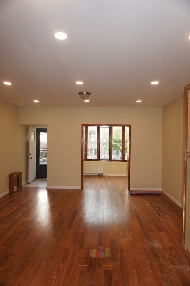 Building Photo - 97 Gelston Ave