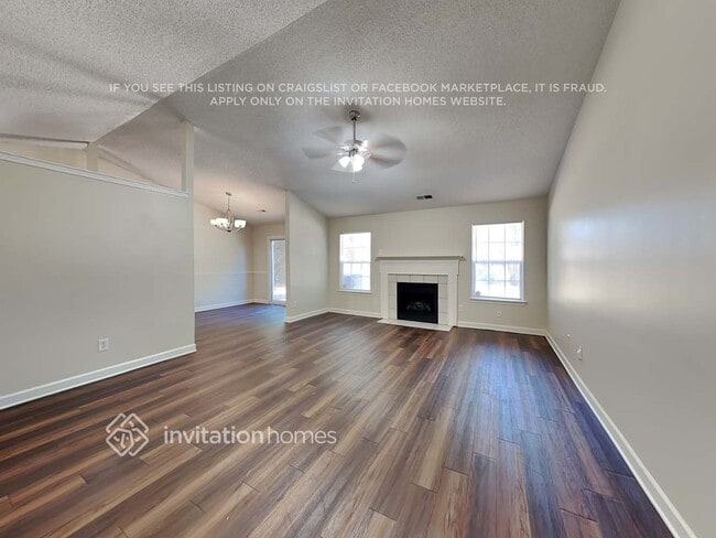 Building Photo - 2108 Genesis Dr