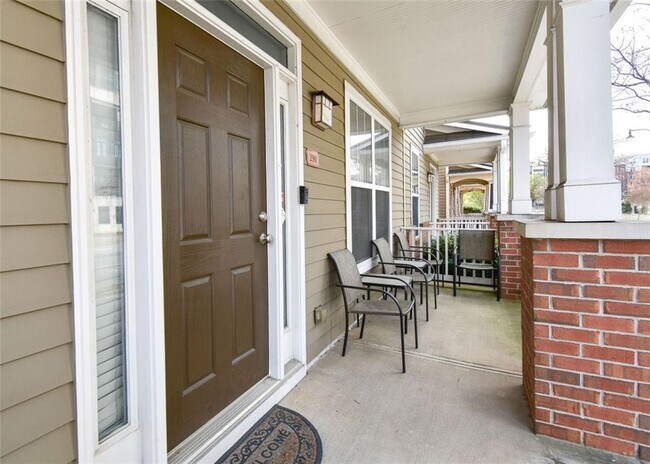 Foto del edificio - 290 16th St NW