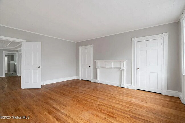 Foto del edificio - 2127 2nd Ave