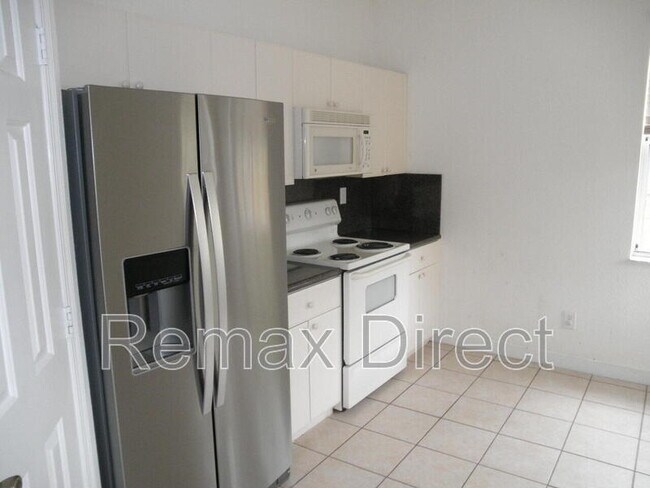 Photo - 2147 Shoma Dr Townhome