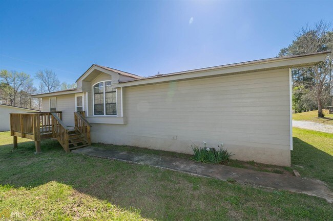 Building Photo - 1031 Blue Springs Ct