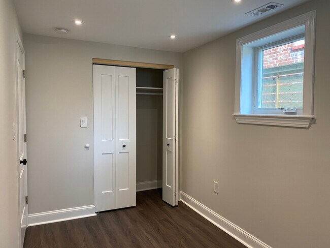 Main bedroom - 718 Tuckerman St NW