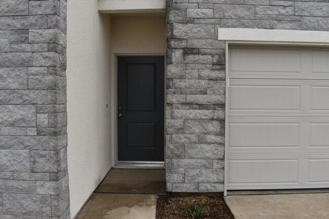 Foto del edificio - 4448 N San Miguel Ave