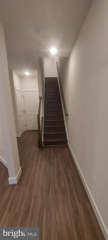 Foto principal - 123 Dickenson Dr