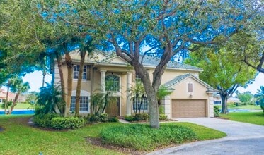 Building Photo - 225 Skylark Point