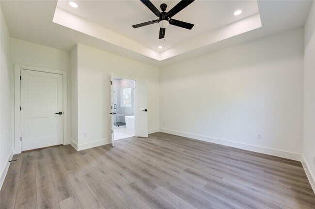 Foto del edificio - 3639 Rebecca St