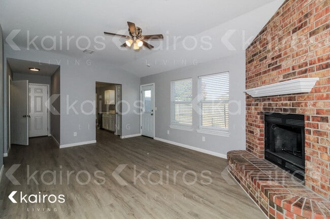 Foto del edificio - 5005 Capulin Ln